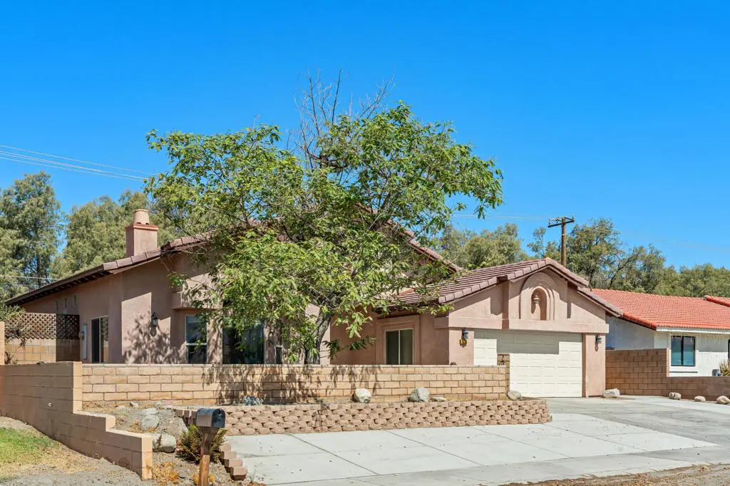 Single Family Residence for sale at 27325 Ventura Drive, Cathedral City, CA featuring 4 beds and 2 baths