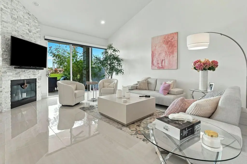 Condominium for sale at 54480 Shoal Creek, La Quinta, CA featuring 3 beds and 3 baths