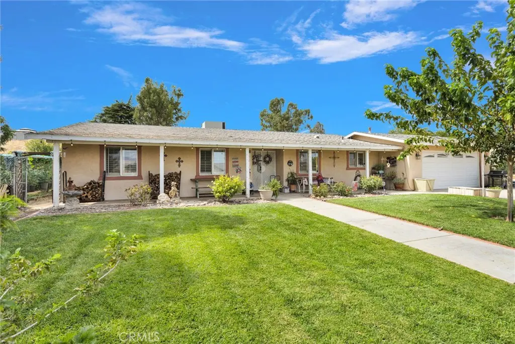 11846 Ivy Avenue, Hesperia, CA — listing photo 1