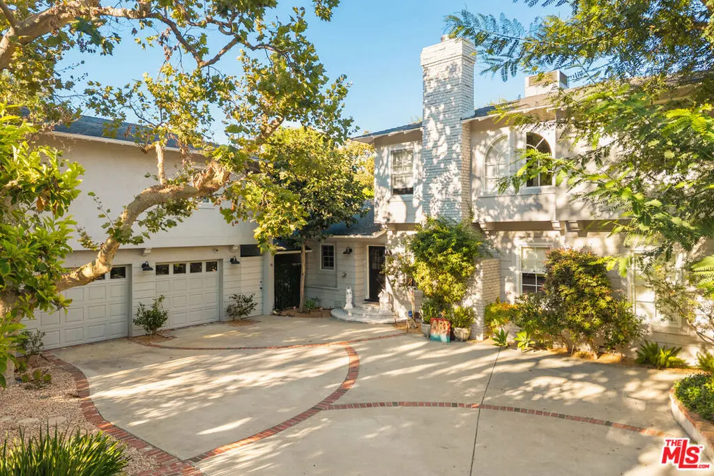 14161 Valley Vista Boulevard, Sherman Oaks, CA — listing photo 1