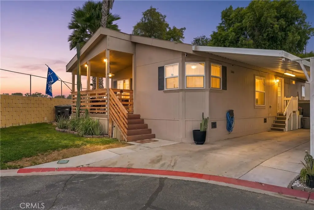 Manufactured In Park for sale at 350 E San Jacinto E 49, Perris, CA featuring 3 beds and 2 baths
