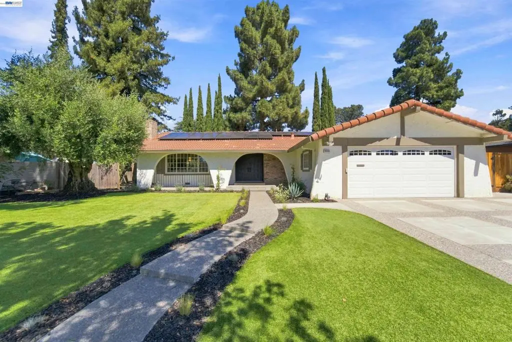 Single Family Residence for sale at 36008 Plumeria, Fremont, CA featuring 3 beds and 2 baths