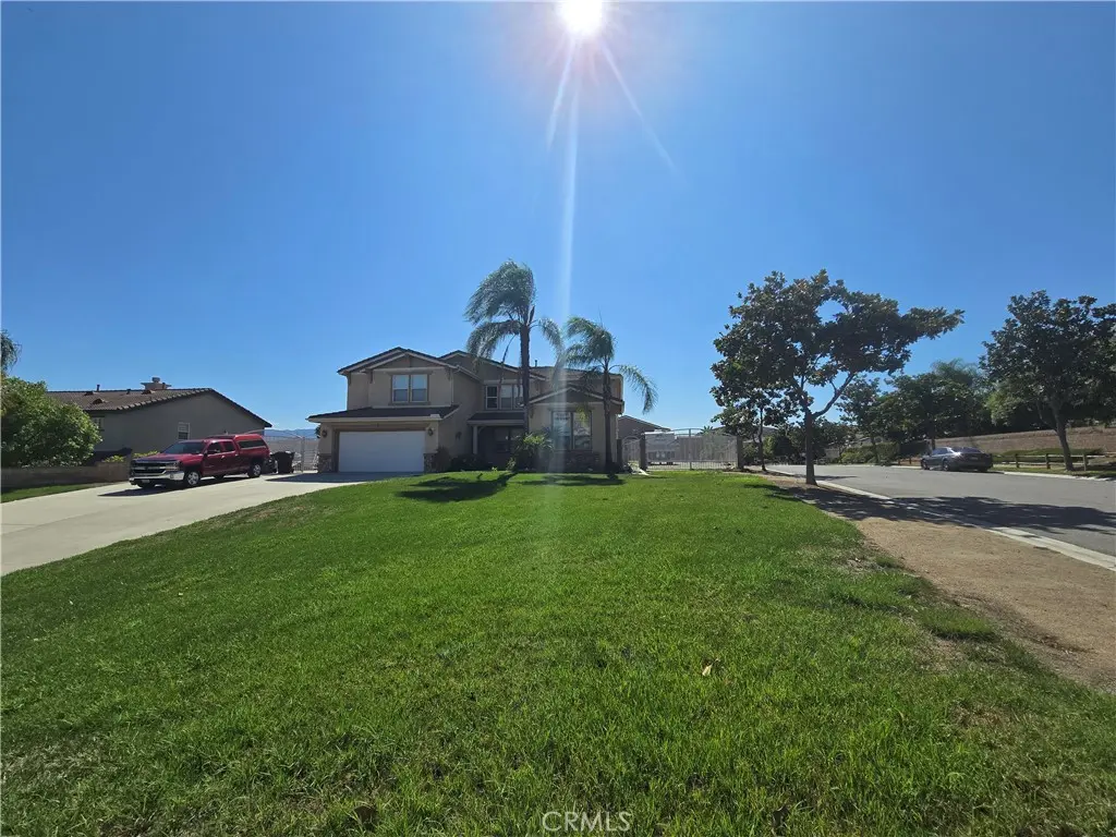 1560 Dodge Way, Norco, CA — listing photo 1