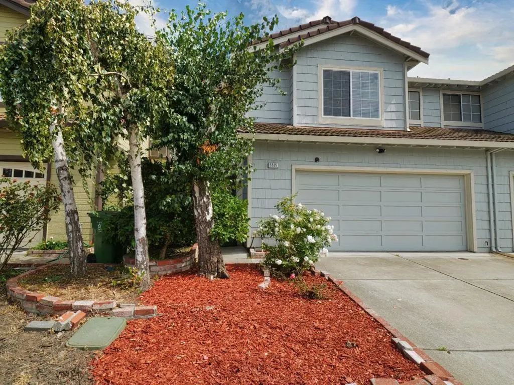 Single Family Residence for sale at 5535 Civic Terrace Avenue, Newark, CA featuring 3 beds and 3 baths