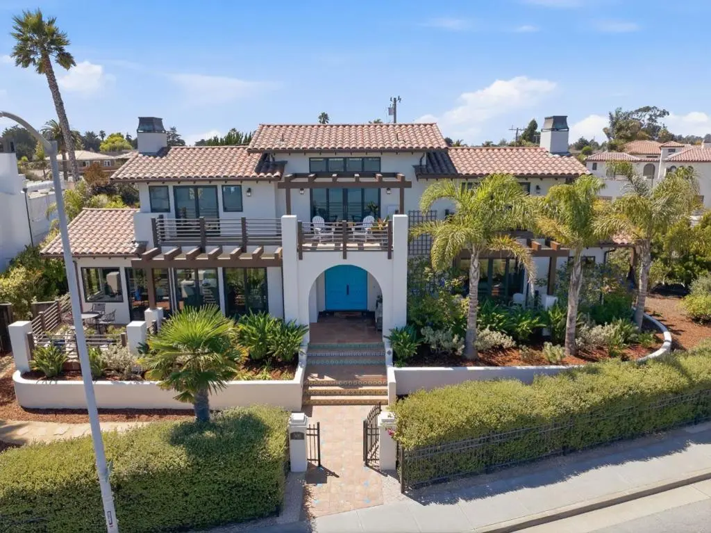 Single Family Residence for sale at 506 W Cliff Drive, Santa Cruz, CA featuring 5 beds and 5 baths