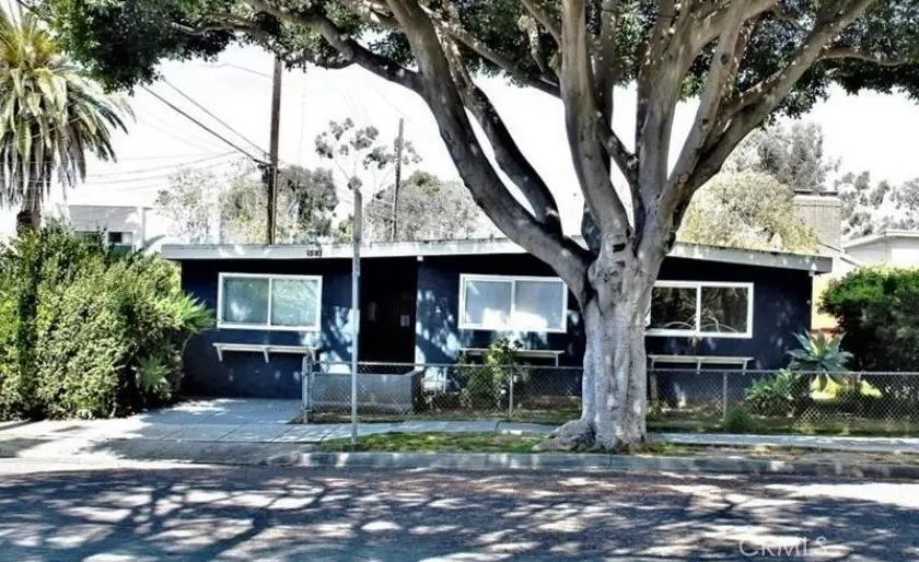 Single Family Residence for rent at 1521 Michigan, Santa Monica, CA featuring 3 beds and 2 baths