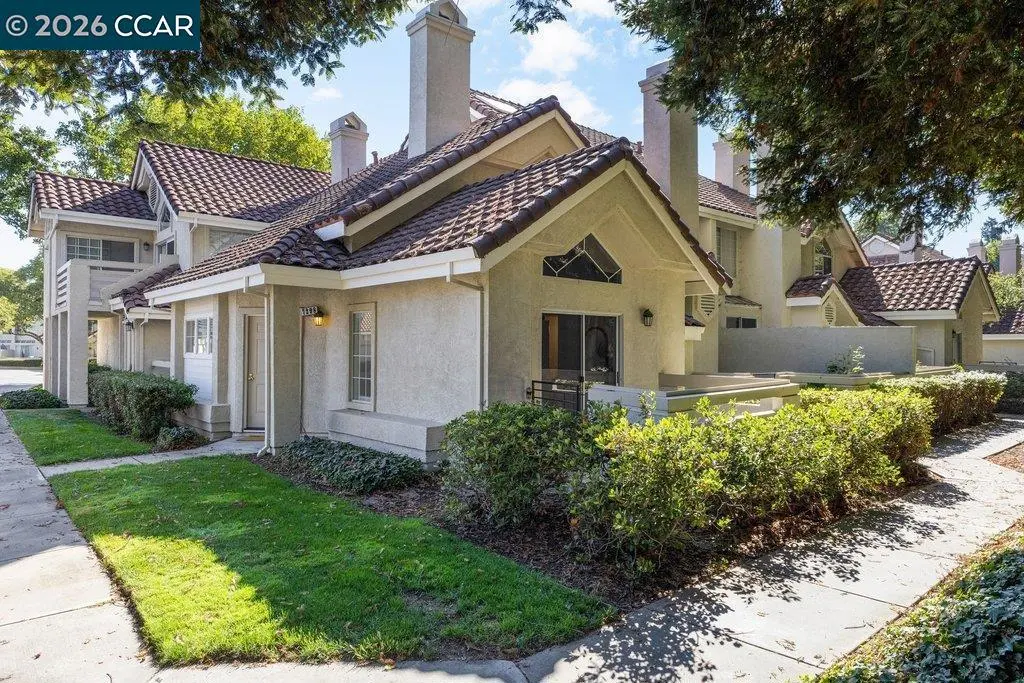 Townhouse for sale at 7298 Cronin Cir, Dublin, CA featuring 2 beds and 2 baths