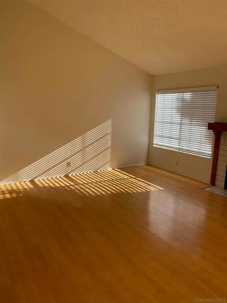 Townhouse for rent at 7608 Palmilla Dr, San Diego, CA featuring 3 beds and 3 baths