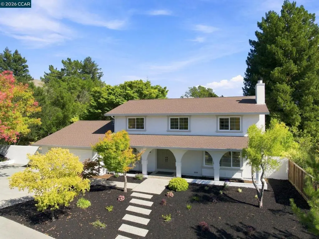 Single Family Residence for sale at 149 Sandringham Dr, Moraga, CA featuring 5 beds and 3 baths