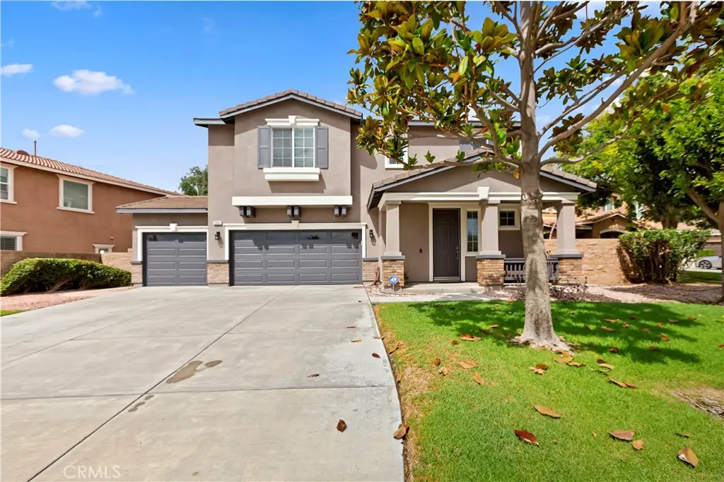 Single Family Residence for rent at 6841 Lokai Court, Eastvale, CA featuring 4 beds and 3 baths