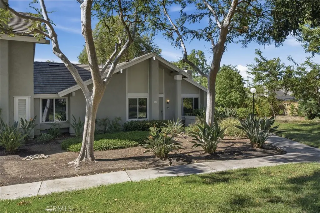 21103 Via Arnaz 54, Yorba Linda, CA — listing photo 1