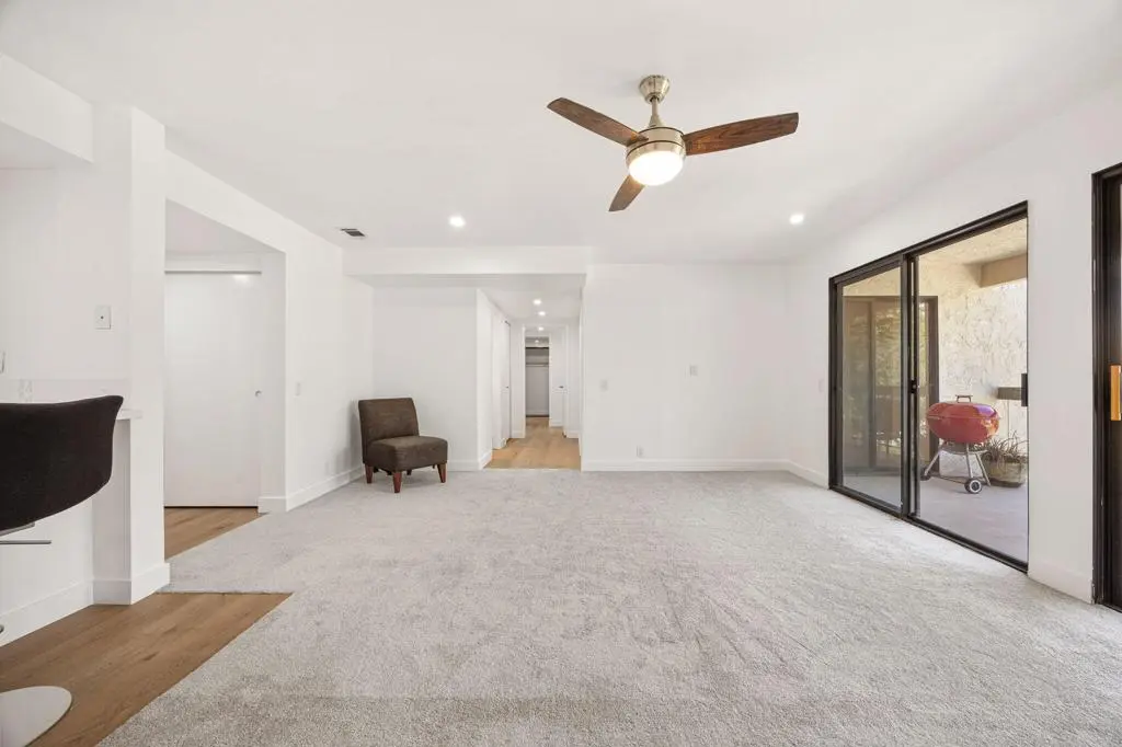 2023 N Via Miraleste 1022, Palm Springs, CA — listing photo 1