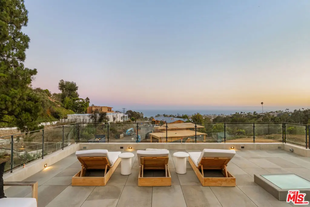 Single Family Residence for rent at 1205 Las Lomas Place, Los Angeles, CA featuring 4 beds and 5 baths