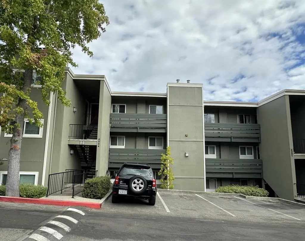 4004 Farm Hill Boulevard 307, Redwood City, CA — listing photo 1