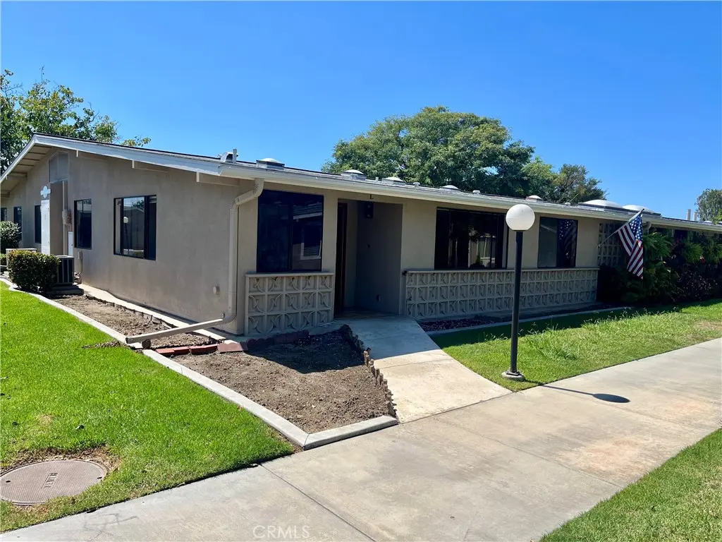 13300 N. Fairfield Lane, M7-175L, Seal Beach, CA — listing photo 1