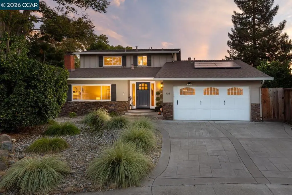 Single Family Residence for sale at 933 Brink Ct, Concord, CA featuring 4 beds and 2 baths