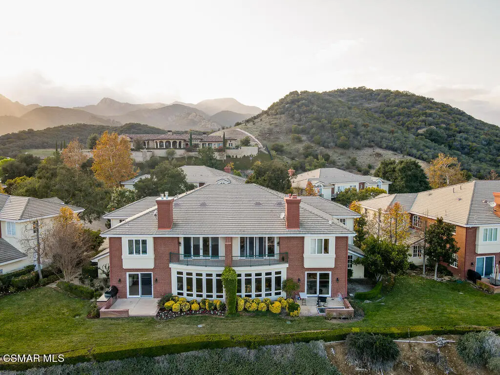 2390 Crombie Court, Thousand Oaks, CA — listing photo 1
