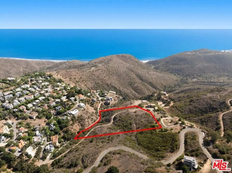 2826 Coralglen Drive, Malibu, CA — listing photo 1