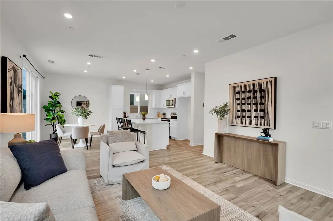 567 Enzo Street 84, Lake Elsinore, CA — listing photo 1