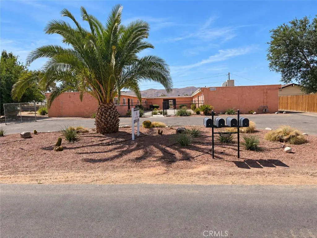 22129 Tehama, Apple Valley, CA — listing photo 1