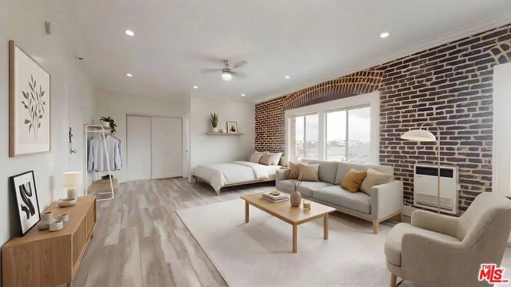 Condominium for rent at 738 New Hampshire Avenue 508, Los Angeles, CA and 1 bath