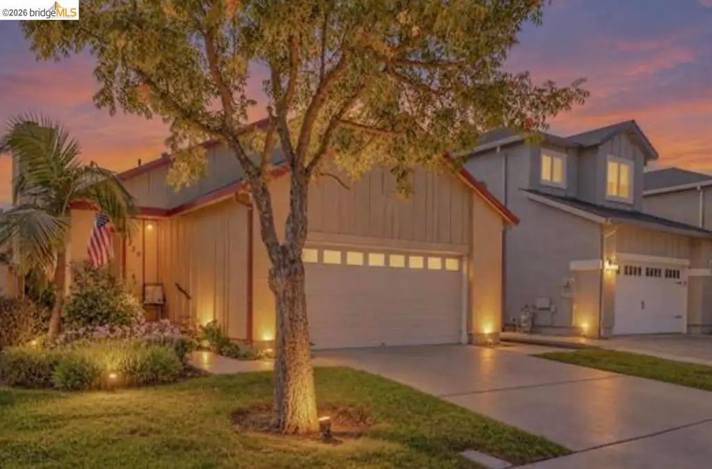 Single Family Residence for sale at 930 Elk Run Ter, Brentwood, CA featuring 3 beds and 2 baths