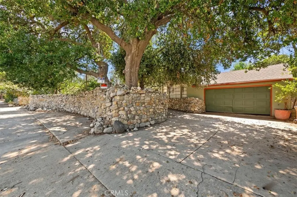 190 E Arrow, Claremont, CA — listing photo 1