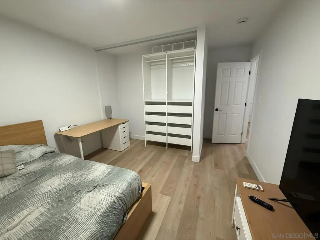 Apartment for rent at 664 Carefree Dr 3, San Diego, CA featuring 1 bed