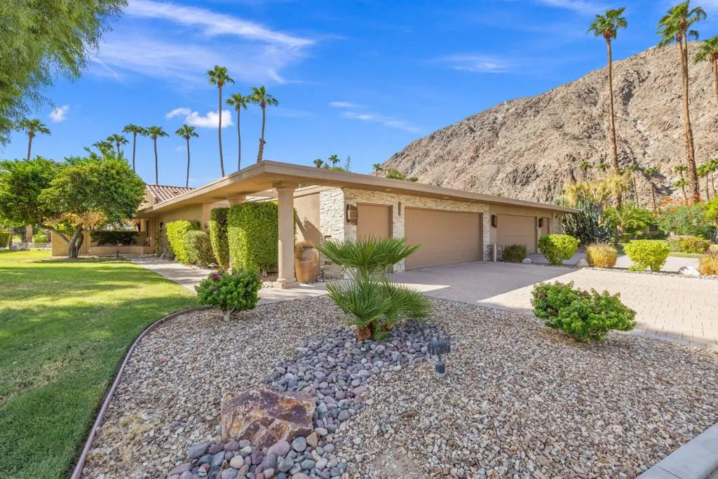 Condominium for sale at 77675 Seminole Road, Indian Wells, CA featuring 2 beds and 3 baths
