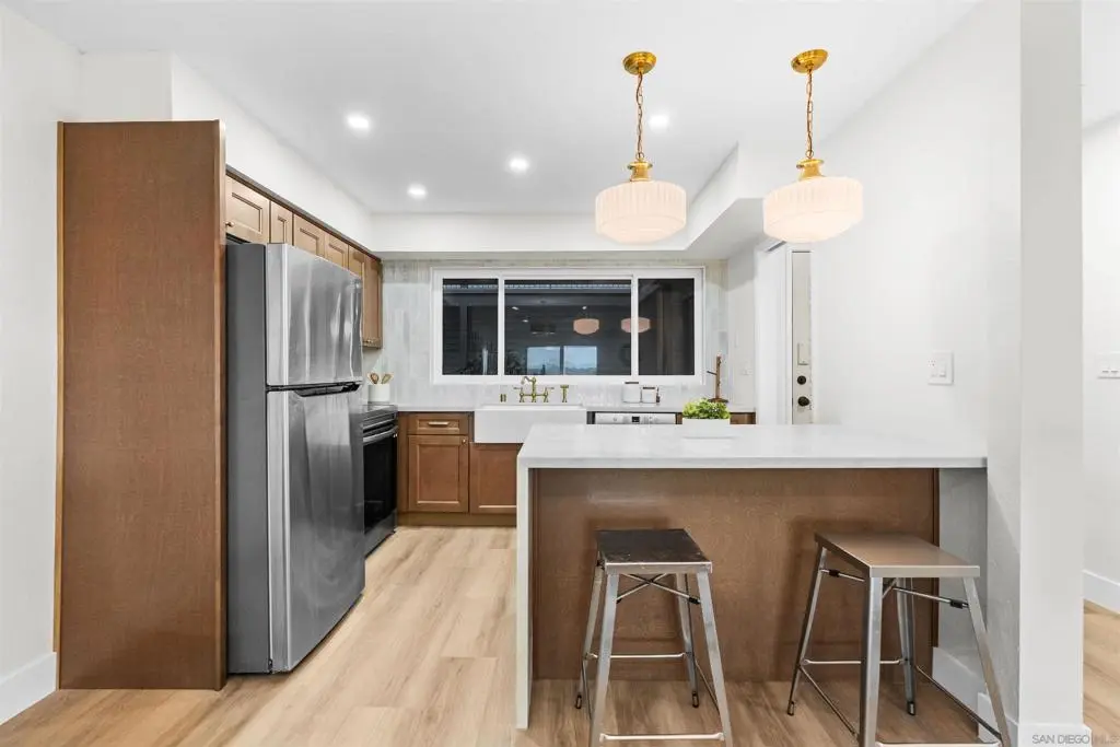 Condominium for sale at 3606 Vista Rey 8, Oceanside, CA featuring 2 beds and 2 baths