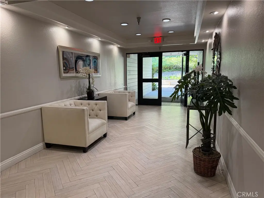280 Cagney 204, Newport Beach, CA — listing photo 1