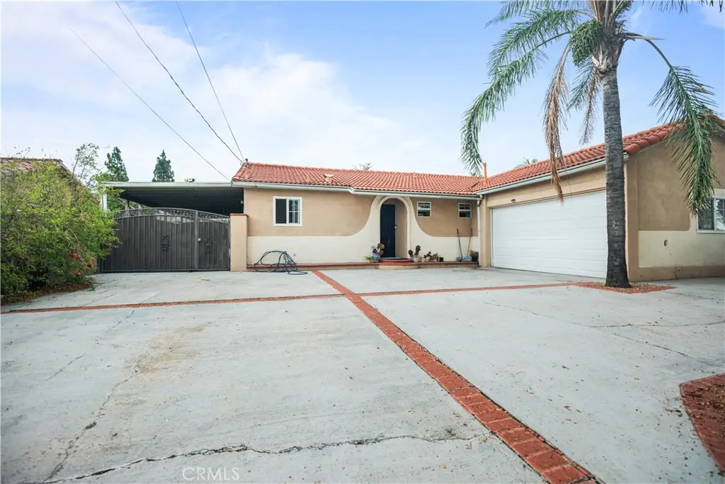 16218 Montgomery ave, Fontana, CA — listing photo 1