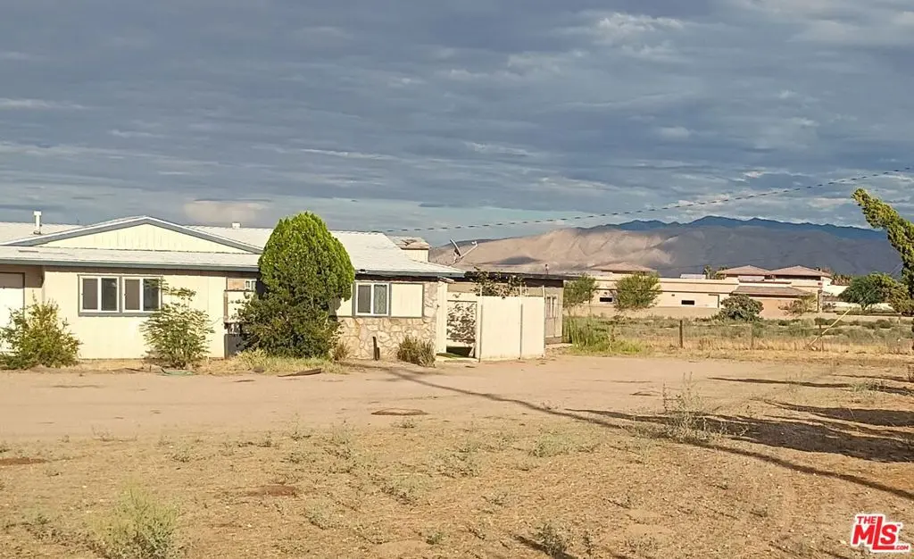 15308 Main Street, Hesperia, CA — listing photo 1