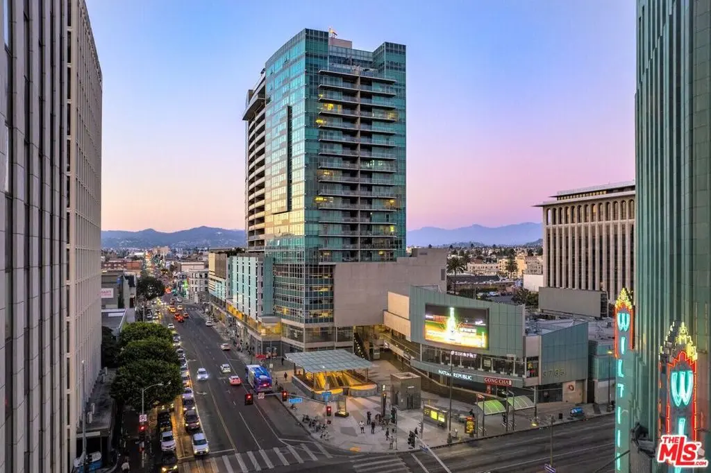 Condominium for sale at 3785 Wilshire Boulevard 204, Los Angeles, CA featuring 2 beds and 2 baths