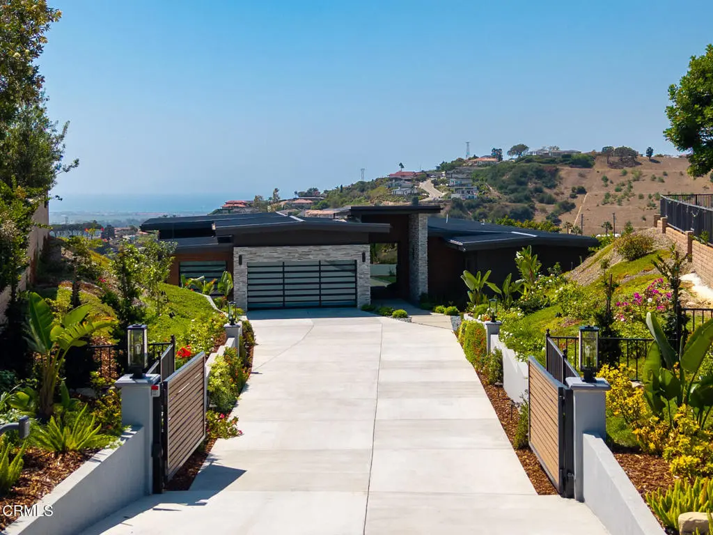 7152 Ridgecrest Court, Ventura, CA — listing photo 1