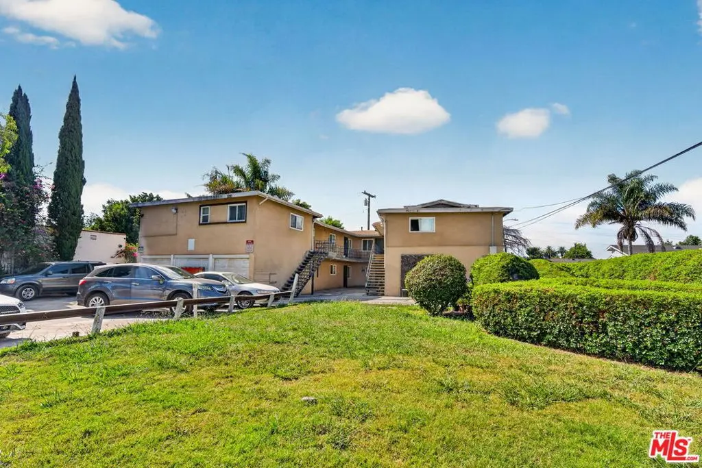 3220 Carlin Avenue G, Lynwood, CA — listing photo 1