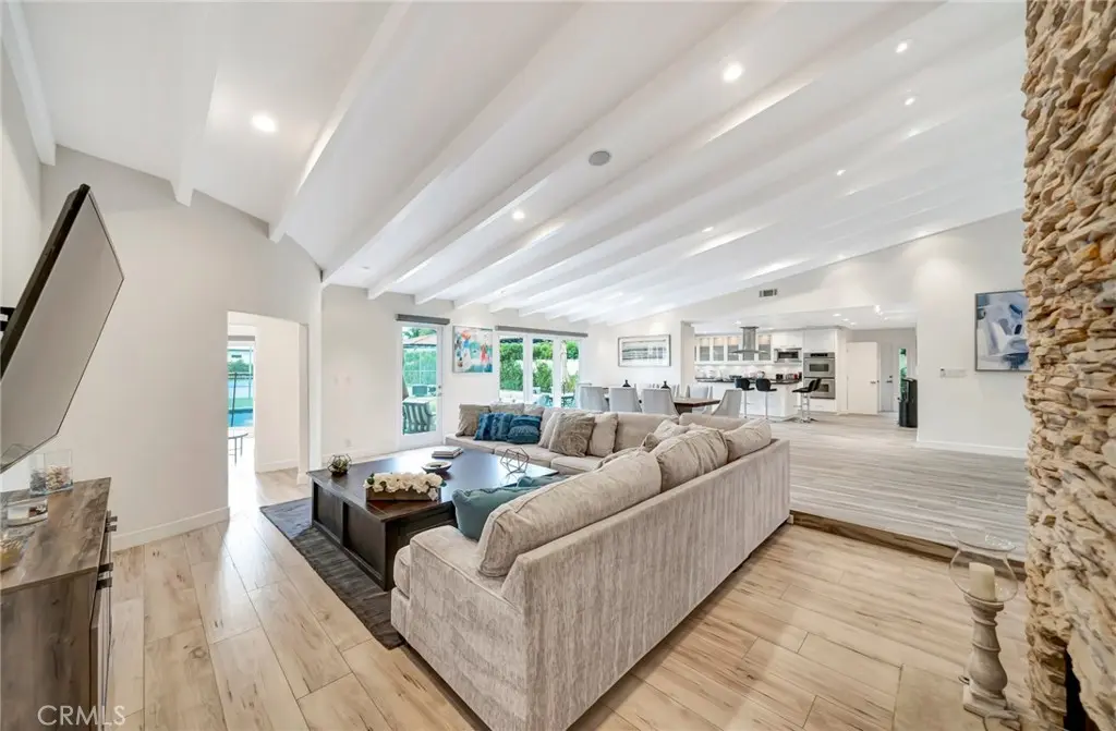 22914 Calvert Street, Woodland Hills, CA — listing photo 1