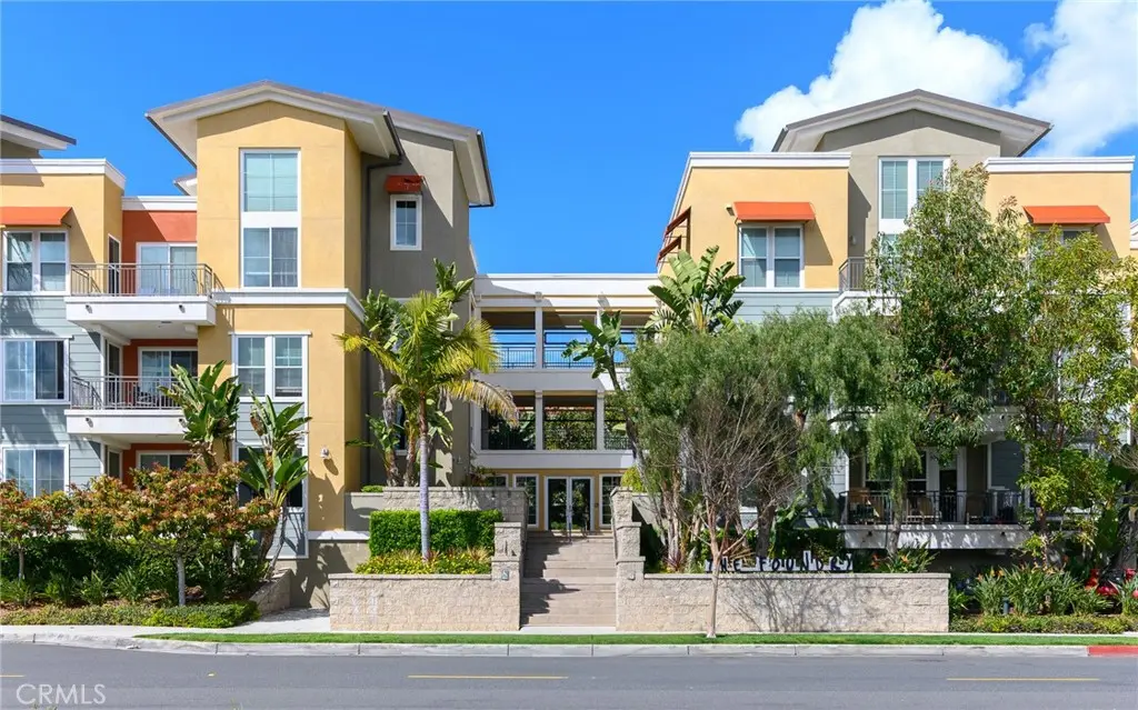 2349 Jefferson 310, Torrance, CA — listing photo 1