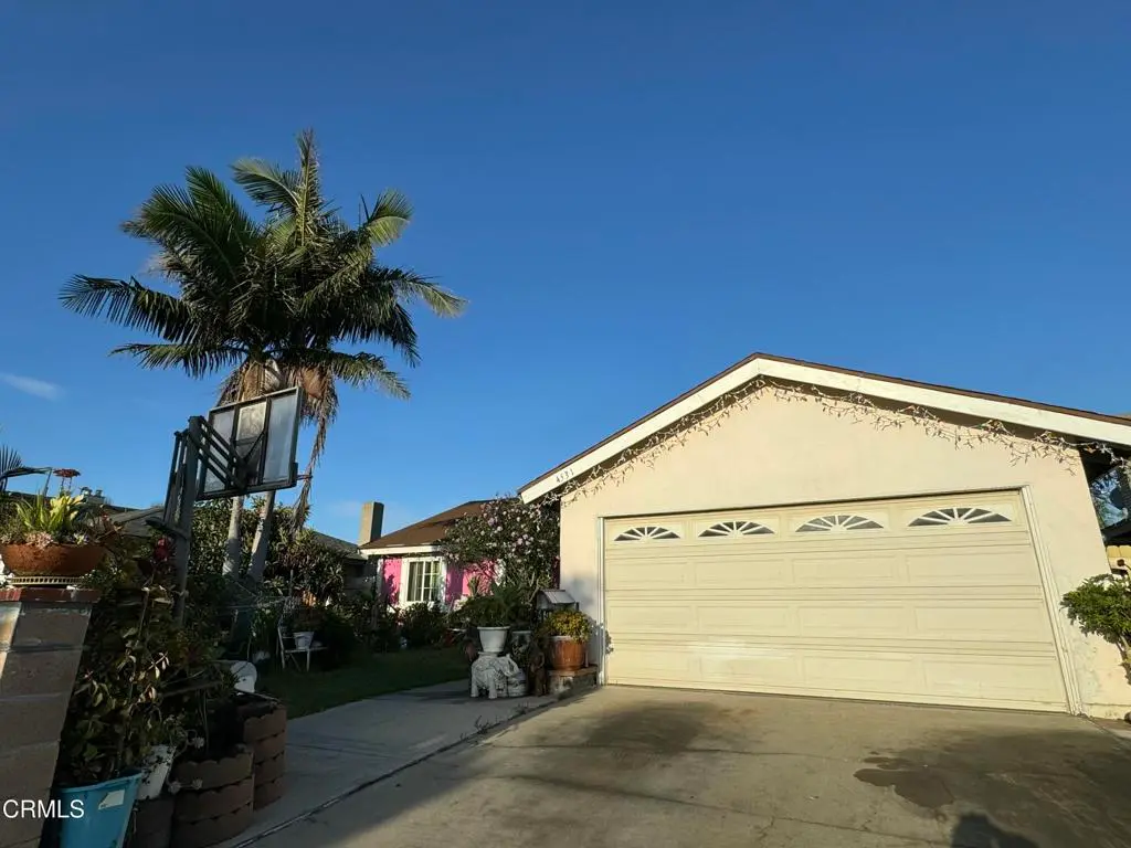 Single Family Residence for sale at 4531 Boston Way, Oxnard, CA featuring 3 beds and 2 baths