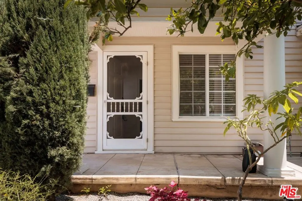 5126 Windermere Avenue, Los Angeles, CA — listing photo 1