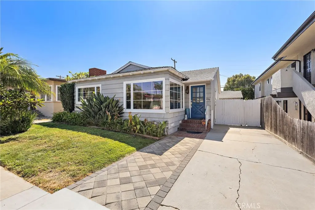 229 Avenida Rosa, San Clemente, CA — listing photo 1