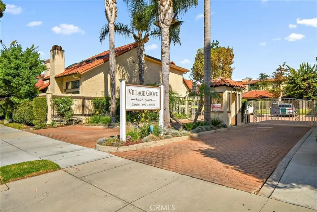 Townhouse for sale at 5465 E Centralia, Long Beach, CA featuring 2 beds and 2 baths