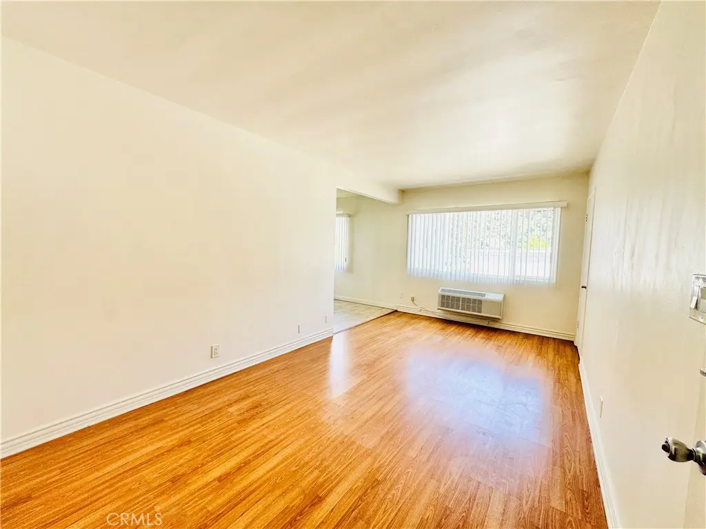 10850 Landale St, North Hollywood, CA — listing photo 1
