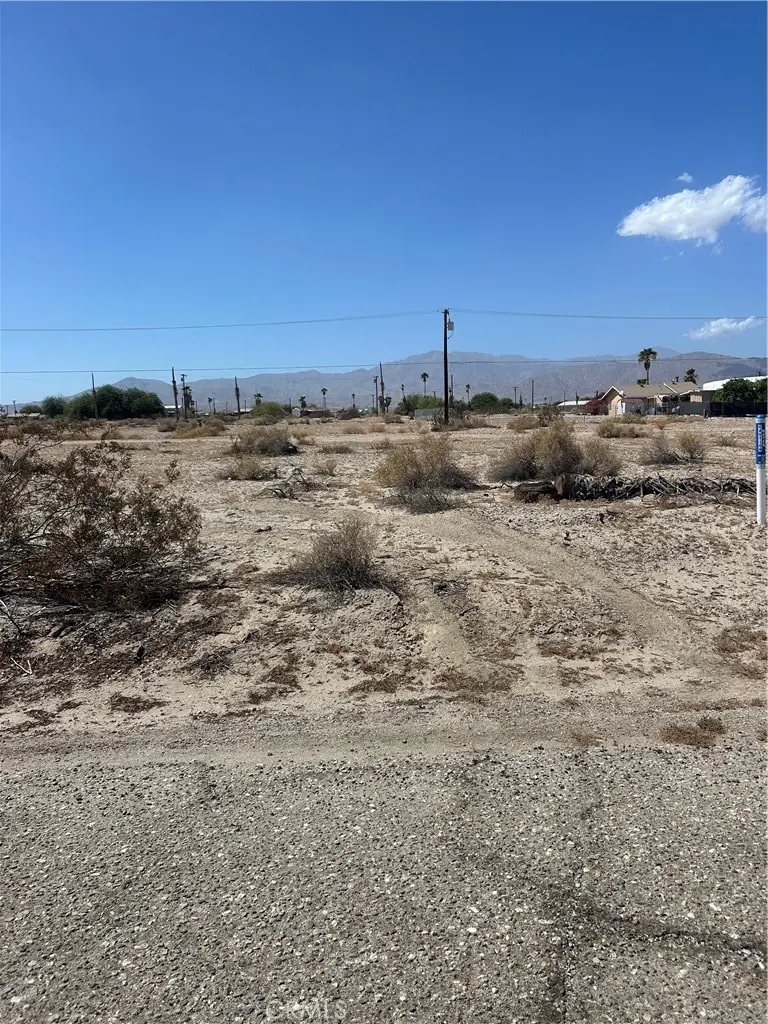 2925 Stardust Avenue, Thermal, CA — listing photo 1