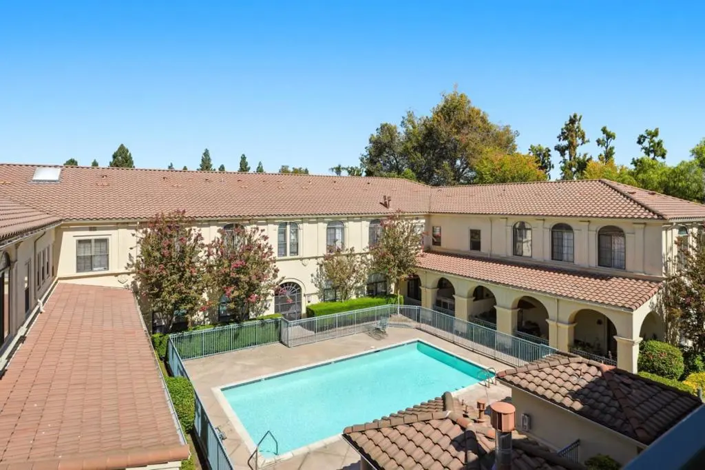 952 S 11th Street 332, San Jose, CA — listing photo 1