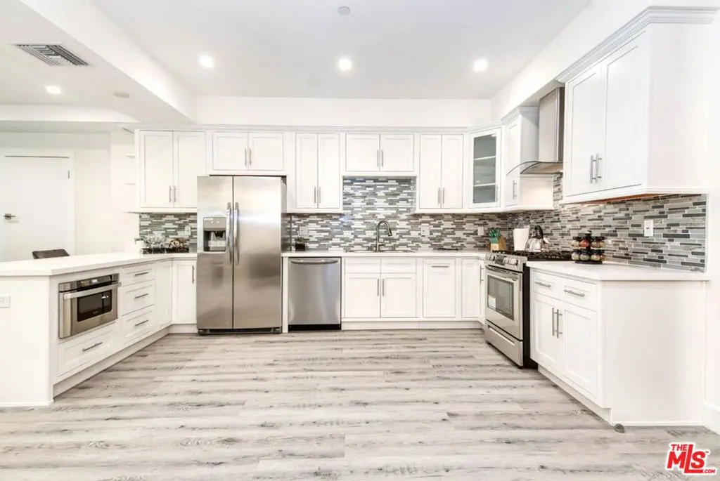 Apartment for rent at 1237 S Holt Avenue 303, Los Angeles, CA featuring 2 beds and 2 baths