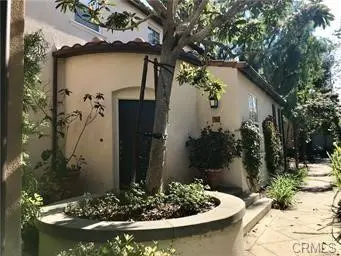 Condominium for rent at 96 Reunion, Irvine, CA featuring 3 beds and 3 baths