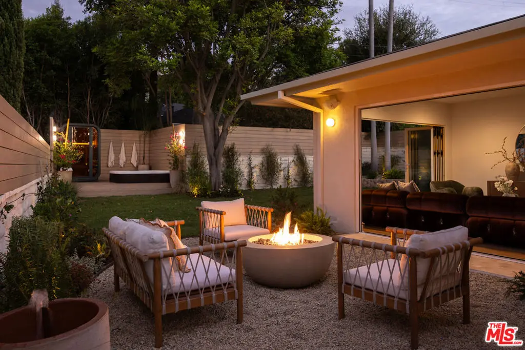 3684 Willowcrest Avenue, Studio City, CA — listing photo 1