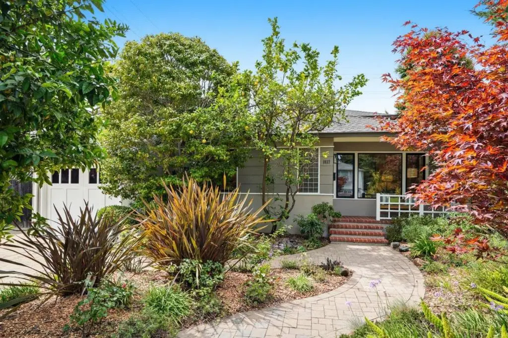 1037 Del Norte Avenue, Menlo Park, CA — listing photo 1