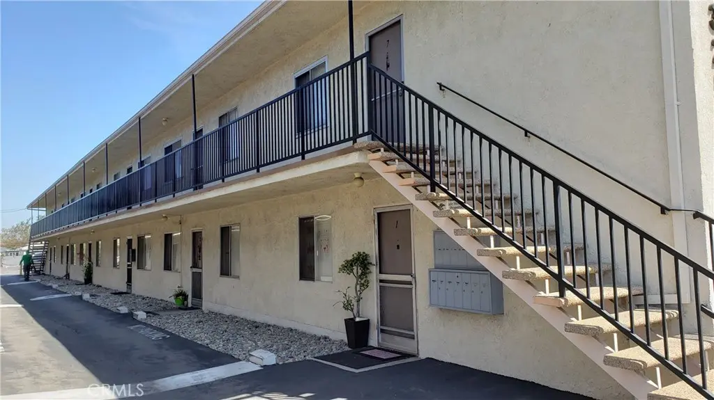 327 W Carson Street 11, Carson, CA — listing photo 1
